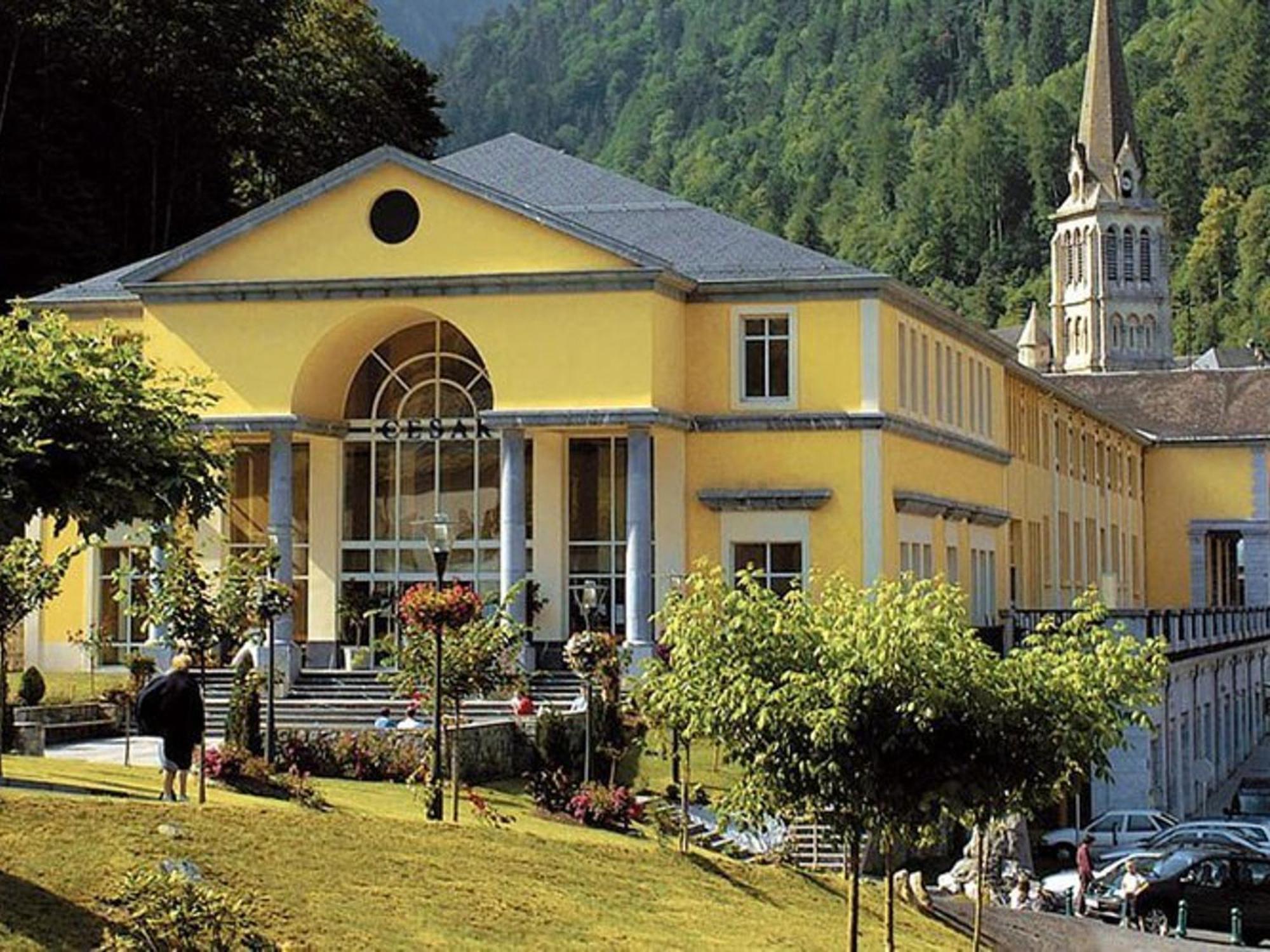 Cauterets: Apt 2 Chambres, Balcon, Wifi - Fr-1-401-26 المظهر الخارجي الصورة